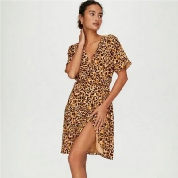 Aritzia Babaton Wallace Dress Leopard Wrap Lined Black Brown Women’s Size XS - Picture 10 of 11